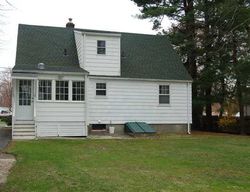 Pre-foreclosure Listing in PERSHING ST BLOOMFIELD, CT 06002