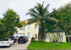 Pre-foreclosure Listing in SW 7TH ST FORT LAUDERDALE, FL 33315