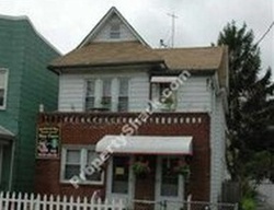 Pre-foreclosure Listing in 108TH ST RICHMOND HILL, NY 11418