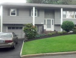 Pre-foreclosure in  STANDER LN Thiells, NY 10984