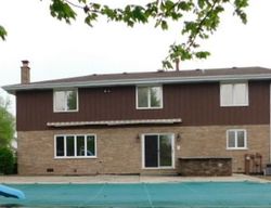 Pre-foreclosure in  CRESTVIEW DR Orland Park, IL 60467