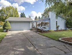Pre-foreclosure in  SW SALIX PL Beaverton, OR 97006