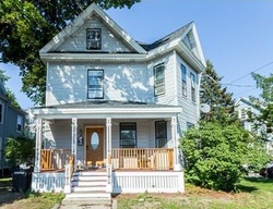 Pre-foreclosure in  ELM ST Somerville, MA 02144