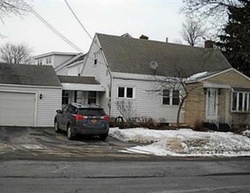 Pre-foreclosure Listing in BROOKLAND DR SYRACUSE, NY 13208