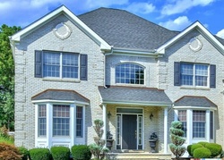 Pre-foreclosure in  BROWER AVE Toms River, NJ 08755