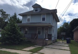 Pre-foreclosure Listing in CUTHBERT RD RIVERTON, NJ 08077