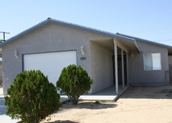 Pre-foreclosure Listing in LUPINE AVE TWENTYNINE PALMS, CA 92277