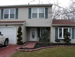  Canaan Ct, Howell NJ