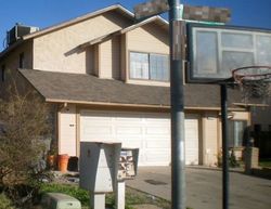 Pre-foreclosure Listing in N CAROL AVE FRESNO, CA 93722