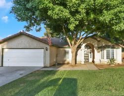 Pre-foreclosure Listing in RIVIERA DR LEMOORE, CA 93245