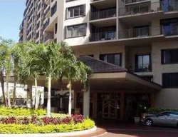 Pre-foreclosure in  BRICKELL KEY DR  Miami, FL 33131