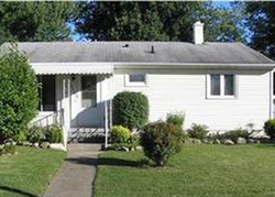 Pre-foreclosure in  KENNISON PKWY Hamburg, NY 14075