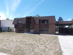 Pre-foreclosure in  E TURQUOISE WAY Sandy, UT 84094