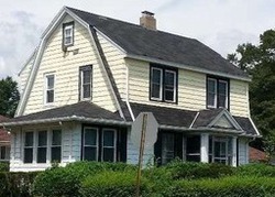 Pre-foreclosure in  RUTLAND RD Freeport, NY 11520