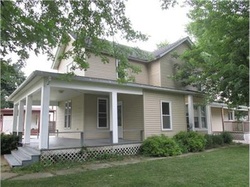 Pre-foreclosure in  GRUMMON ST Paw Paw, IL 61353