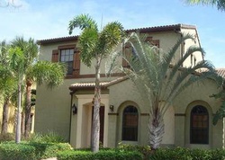 Pre-foreclosure Listing in TULIO WAY APT 2502 FORT MYERS, FL 33912