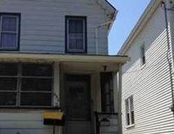 Pre-foreclosure Listing in MAIN ST SAYREVILLE, NJ 08872