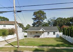Pre-foreclosure in  POLO RD Massapequa, NY 11758