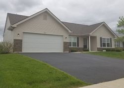 Pre-foreclosure Listing in HANSON AVE MCHENRY, IL 60050