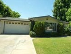 Pre-foreclosure Listing in W WAYSIDE DR DINUBA, CA 93618