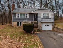 Pre-foreclosure Listing in CULVER ST NEWINGTON, CT 06111