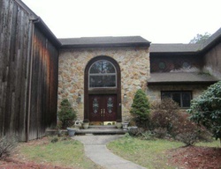 Pre-foreclosure Listing in JACKSON RD MEDFORD, NJ 08055