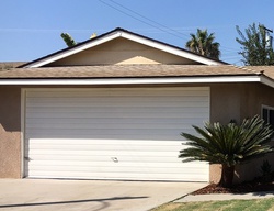 Pre-foreclosure Listing in E MYRTLE AVE VISALIA, CA 93292