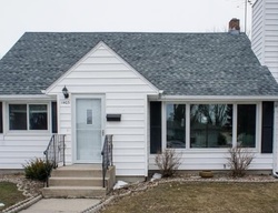 Pre-foreclosure Listing in 16TH ST N MOORHEAD, MN 56560