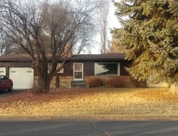 Pre-foreclosure in  MARYLAND AVE Klamath Falls, OR 97603