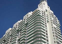 Pre-foreclosure in  S POINTE DR  Miami Beach, FL 33139