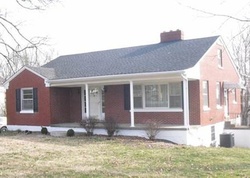 Pre-foreclosure Listing in DANVILLE AVE STANFORD, KY 40484