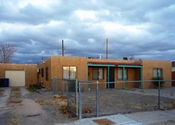 Pre-foreclosure in  ESTANCIA DR NW Albuquerque, NM 87105