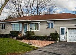 Pre-foreclosure Listing in COTTINGTON DR LIVERPOOL, NY 13088