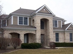 Pre-foreclosure in  ENGLISH DR Frankfort, IL 60423