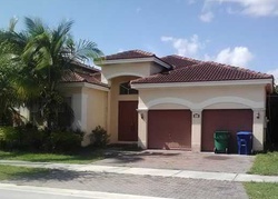 Pre-foreclosure in  NW 180TH TER Hialeah, FL 33018
