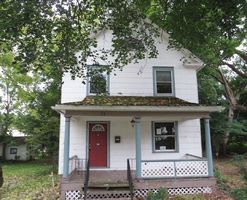 Pre-foreclosure in  SERGEANT ST Sodus, NY 14551