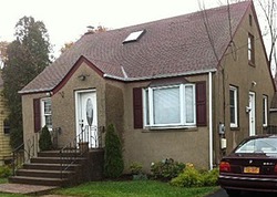 Pre-foreclosure in  SAMSONDALE AVE West Haverstraw, NY 10993