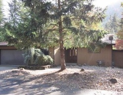 Pre-foreclosure in  AVENUE DE TERESA Grants Pass, OR 97526