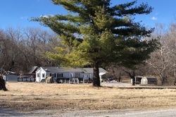 Pre-foreclosure Listing in TRIPLE LAKES RD DUPO, IL 62239