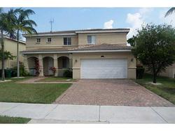 Pre-foreclosure in  NW 204TH ST Miami, FL 33169