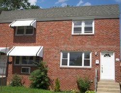 Pre-foreclosure Listing in LINCOLN AVE DARBY, PA 19023