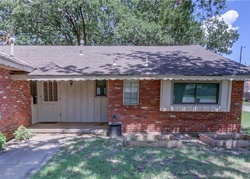 Pre-foreclosure in  N REDMOND AVE Oklahoma City, OK 73127