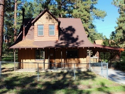 Pre-foreclosure Listing in W SHERWOOD BLVD BIG BEAR CITY, CA 92314