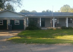 Pre-foreclosure in  W IOWA ST Beebe, AR 72012