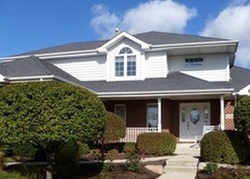 Pre-foreclosure in  STOLL RD Frankfort, IL 60423