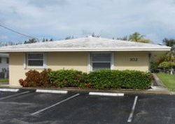 Pre-foreclosure Listing in AVENUE E MARATHON, FL 33050