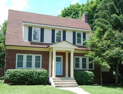 Pre-foreclosure in  N PROSPECT ST Rockford, IL 61107