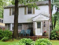 Pre-foreclosure Listing in CAROL ST LYNBROOK, NY 11563