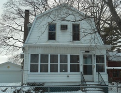 Pre-foreclosure in  ENOCH AVE Zion, IL 60099