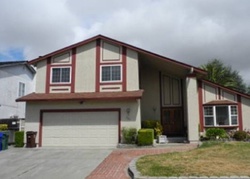 Pre-foreclosure Listing in VIOLET RD HERCULES, CA 94547